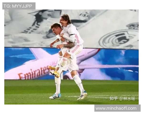 最帅足球球星领衔世界杯冠军之路,激情与荣耀交织的巅峰时刻 最帅足球球星领衔世界杯冠军之路,激情与荣耀交织的巅峰时刻