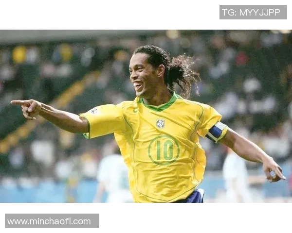 全球足球传奇新篇章:探寻最强球星的荣耀与成就之路 全球足球传奇新篇章:探寻最强球星的荣耀与成就之路