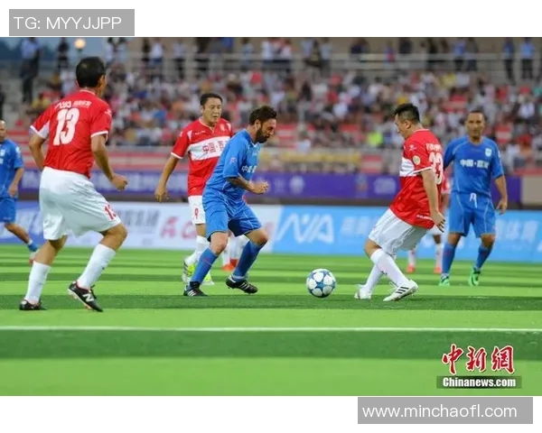 现役足球球星荣誉与成就大盘点:当今足坛最具影响力球员排行榜 现役足球球星荣誉与成就大盘点:当今足坛最具影响力球员排行榜